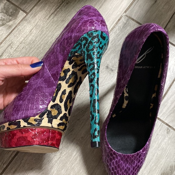 Brian Atwood Python Skin Animal Print Pump - Picture 5 of 7